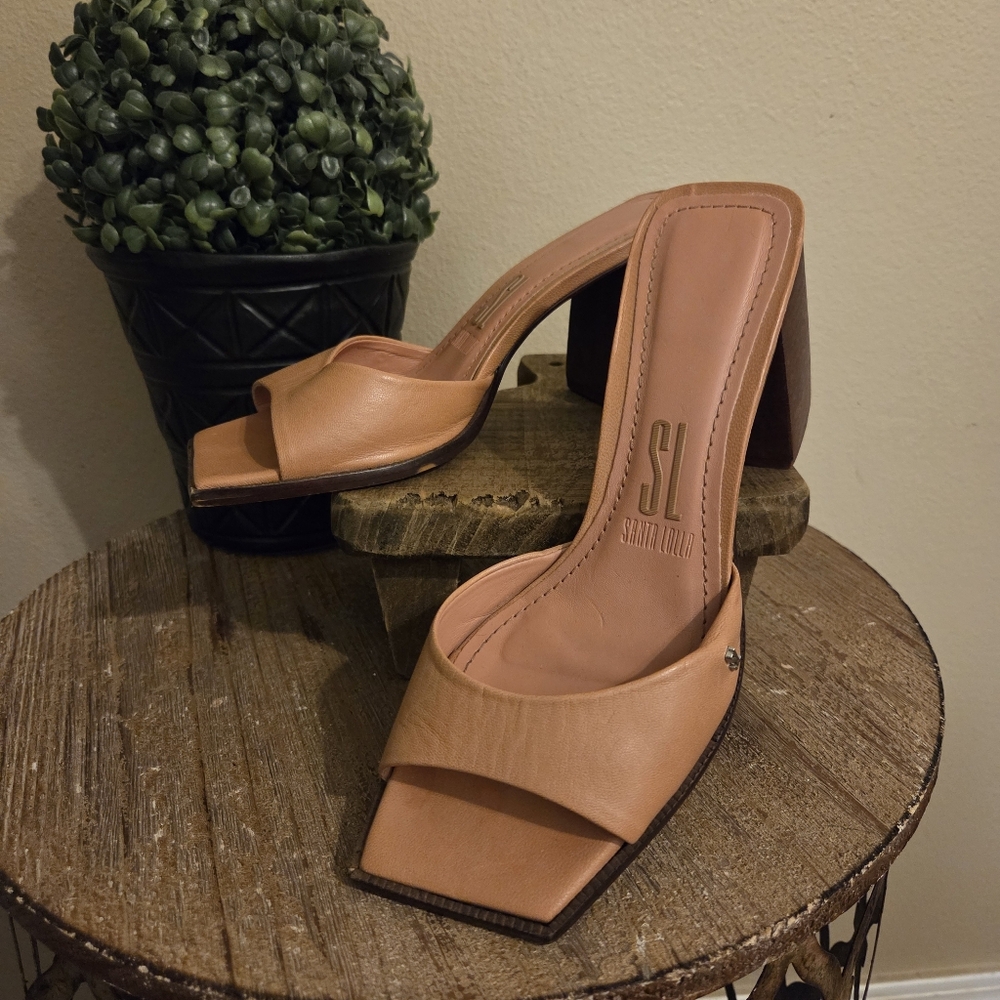 SANTA LOLLA Tan Leather Square Toe‎ Block Heel Slide-On Sandal Pump Women's SZ 7